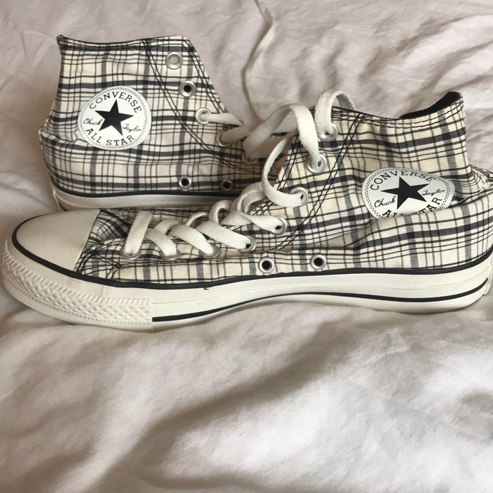 Converse Plaid Shoes US size 9